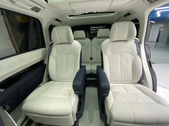 ZEEKR 9X 2025 Model Hyper Edition 70kWh VI seat – фото 30