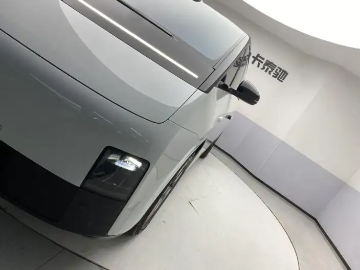 Li Auto MEGA 2024 Model Ultra Edition – фото 40