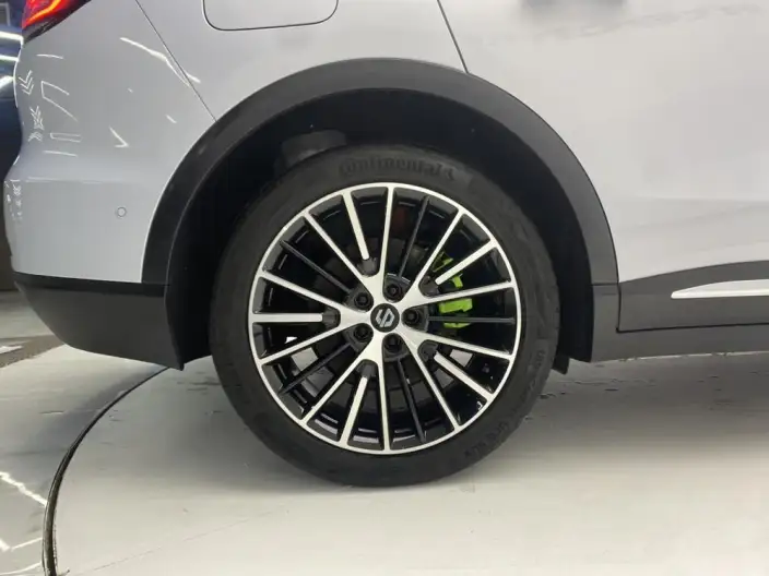 Leapmotor C11 2026 Model EV Edition 640 LiDAR Zhizun Edition – фото 42