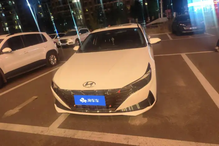 Hyundai Ioniq 2022 Model 1.5L CVT LUX Premium Edition – фото 2