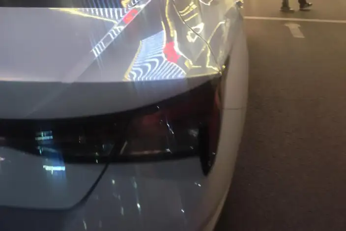 Hyundai Ioniq 2022 Model 1.5L CVT LUX Premium Edition – фото 4