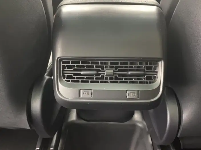 Model Y 2024 Model Rear-wheel drive version – фото 41