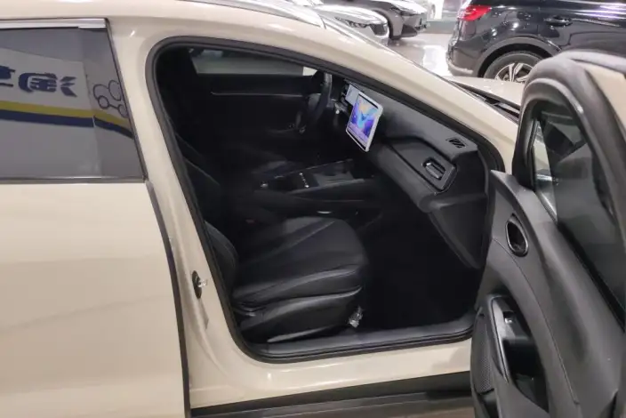 BYD Seal 06 DM Touring Edition 2025 Model DM-i 80KM Noble Model – фото 15