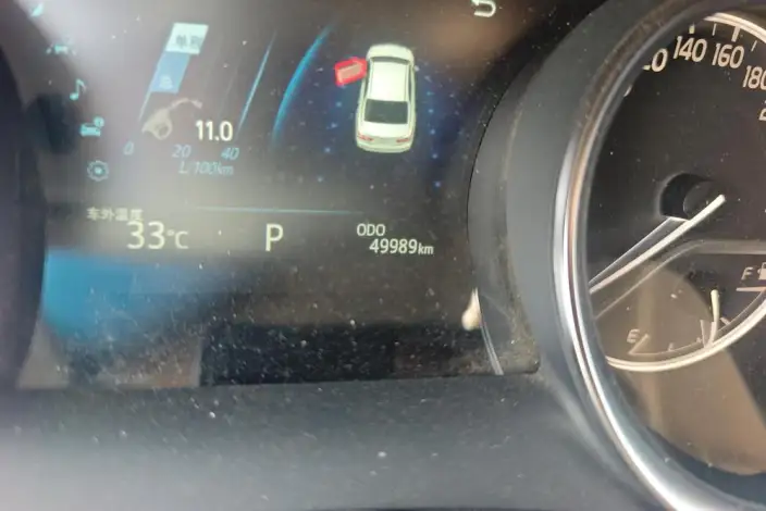 Toyota Camry 2023 Model 2.0G Deluxe Edition – фото 14