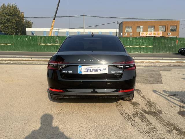 Skoda Superb Модель 2019 года TSI280 DSG Standard Edition – фото 8