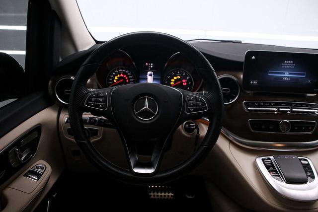 Mercedes-Benz V-Class Модель 2020 года V 260 L Long wheelbase Deluxe Edition – фото 7