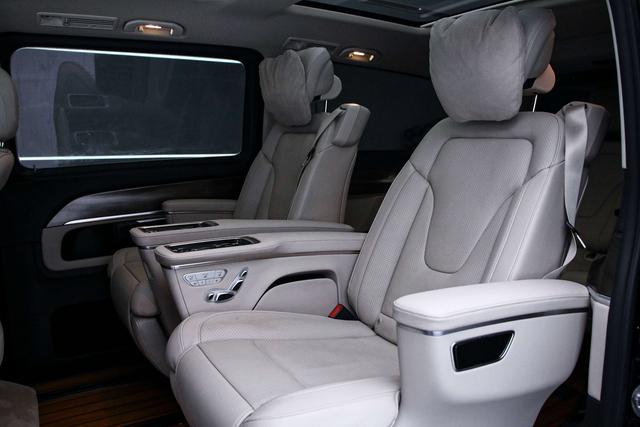 Mercedes-Benz V-Class Модель 2020 года V 260 L Long wheelbase Deluxe Edition – фото 14