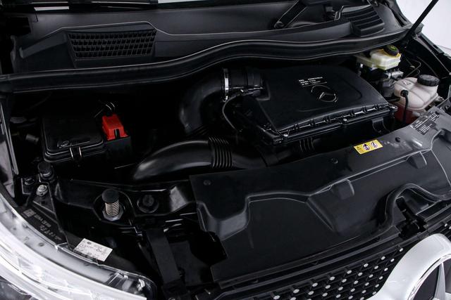 Mercedes-Benz V-Class Модель 2020 года V 260 L Long wheelbase Deluxe Edition – фото 17
