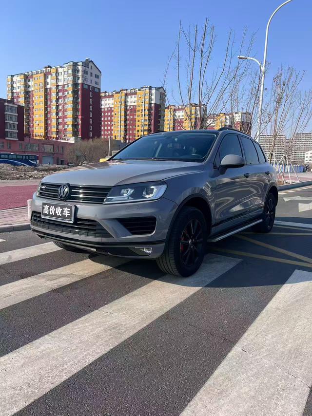 Volkswagen Touareg 2016 модификация 3.0TSI есть тип – фото 1