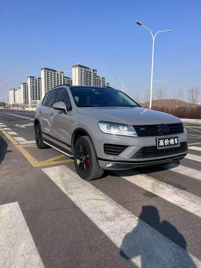 Volkswagen Touareg 2016 модификация 3.0TSI есть тип – фото 3