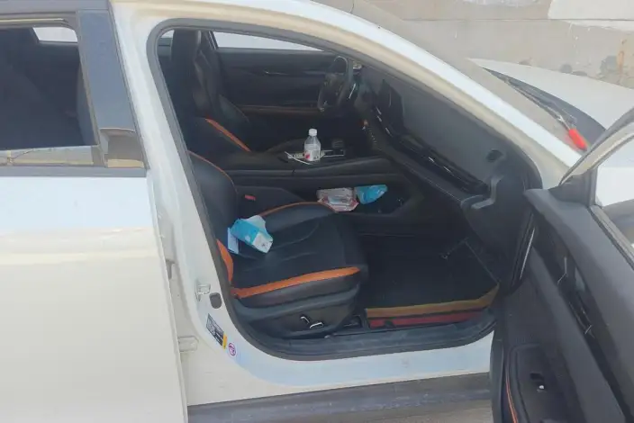 Changan UNI-V 2024 Model 1.5T High Power Edition – фото 16