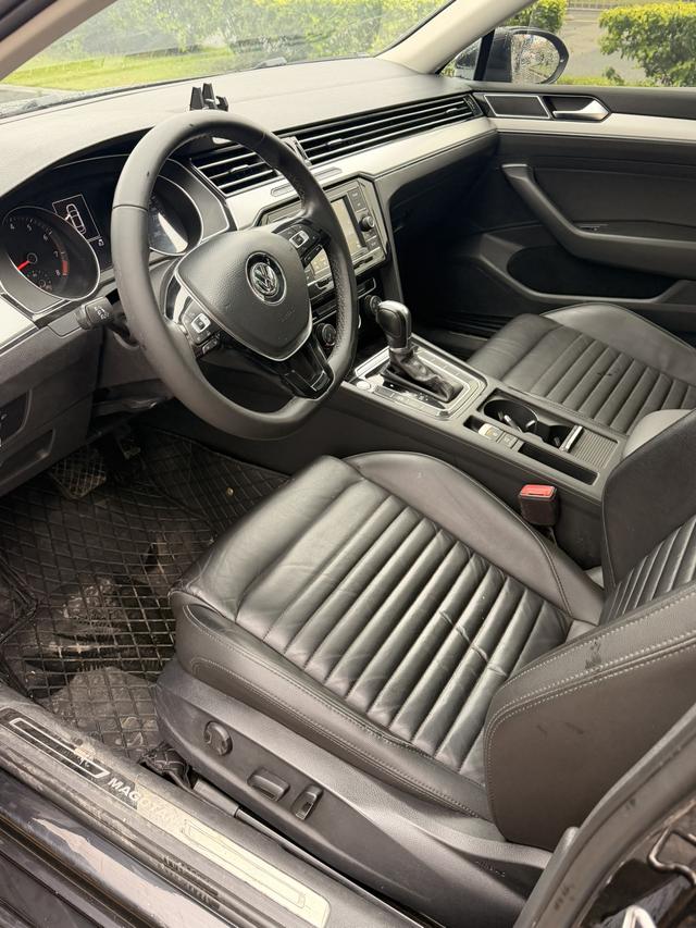 Volkswagen Magotan 2018 330TSI DSG Leading – фото 6