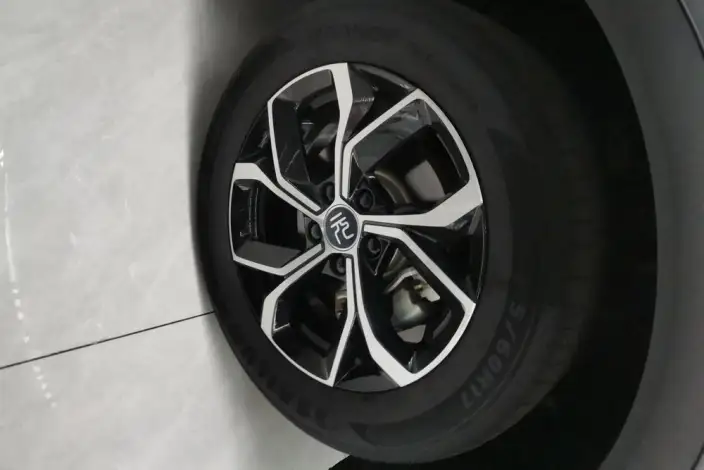 BYD Yuan PLUS 2024 Model Honor Edition 510KM Leading Model – фото 6