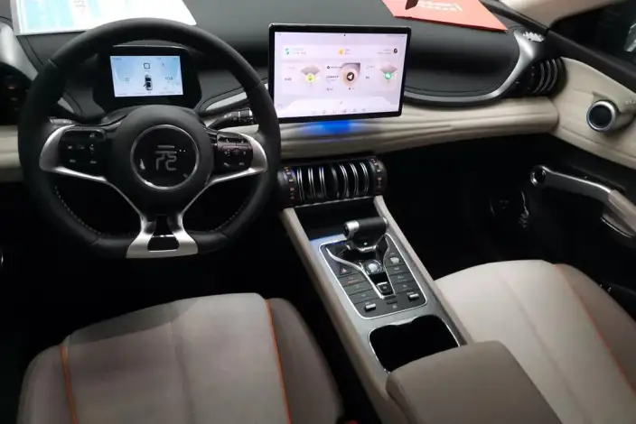 BYD Yuan PLUS 2024 Model Honor Edition 510KM Leading Model – фото 12