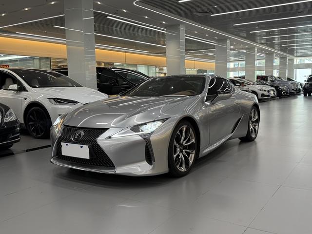 Lexus LC Модель 2018 года 500h Sports Edition