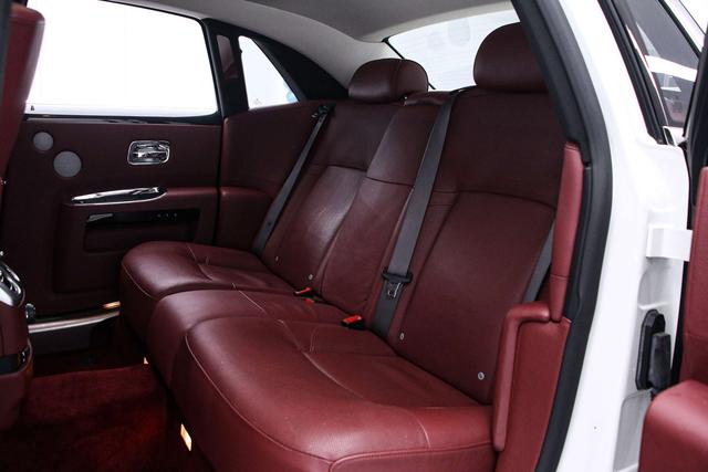Ghost 2010 модификация 6.6T Standard Edition – фото 14