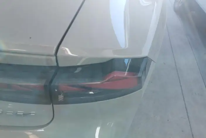 Changan UNI-V 2022 Model 1.5T Noble Model – фото 5