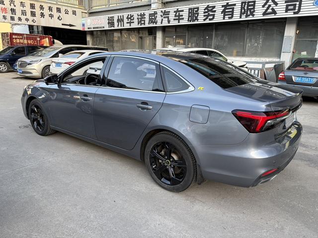 Roewe i6 MAX 2020 300TGI Automatic Cool Edition – фото 4