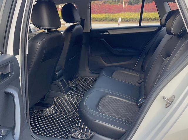 Spaceback Модель 2019 года комплектация 1.5L автоматическое Com f ort Edition National V – фото 12