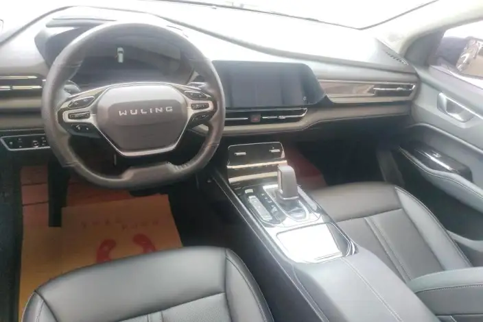 Wuling Victory 2020 Model 1.5T CVT Flagship Model – фото 12