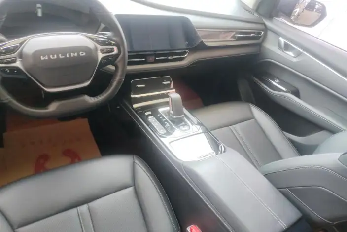 Wuling Victory 2020 Model 1.5T CVT Flagship Model – фото 14