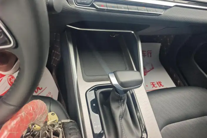 Geely Emgrand 2023 Model No. 4 Gen Champion Edition 1.5L CVT Luxury Model – фото 15