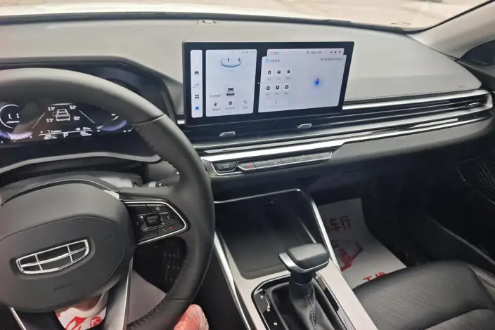 Geely Emgrand 2023 Model No. 4 Gen Champion Edition 1.5L CVT Luxury Model – фото 25