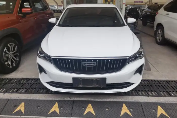 Geely Emgrand 2023 Model No. 4 Gen Champion Edition 1.5L CVT Noble Model – фото 2