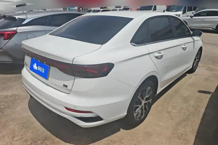 Geely Emgrand 2023 Model No. 4 Gen Champion Edition 1.5L CVT Noble Model – фото 20