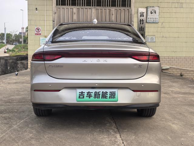 AION S 2022 Phantom 580 – фото 17