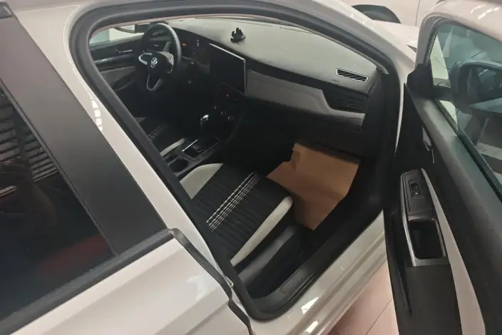 Volkswagen Bora 2024 Model 200TSI DSG Smooth Ride Edition – фото 22