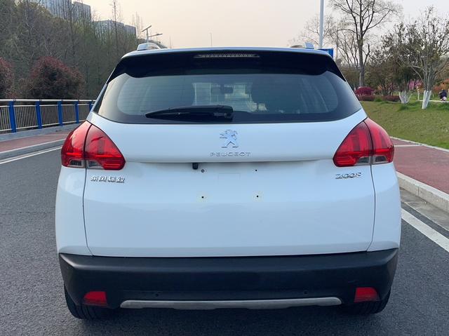 Peugeot 2008 2014 1.6L Automatic Navigation – фото 10