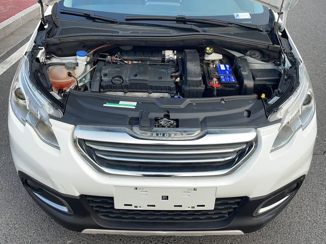 Peugeot 2008 2014 1.6L Automatic Navigation – фото 17