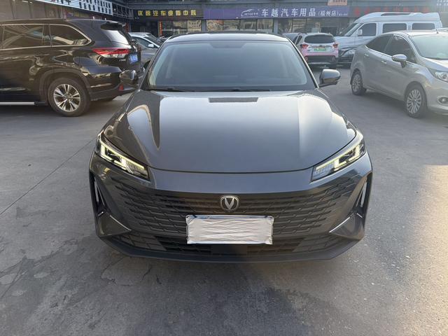 Changan Yida 2023 1.5T GDI Automatic Premium – фото 2