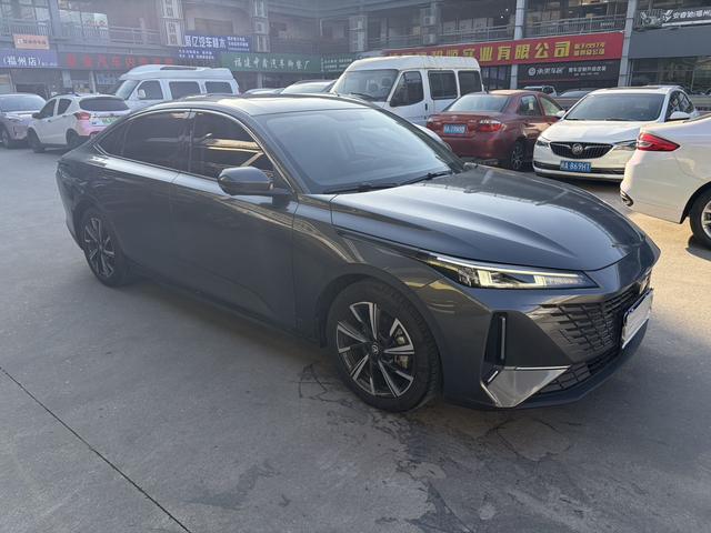 Changan Yida 2023 1.5T GDI Automatic Premium – фото 3