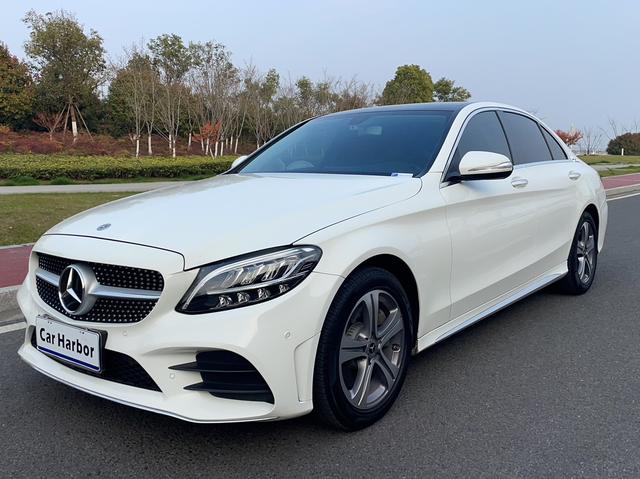 Mercedes-Benz C-Class Модель 2020 года C 260 L Sports Edition – фото 1