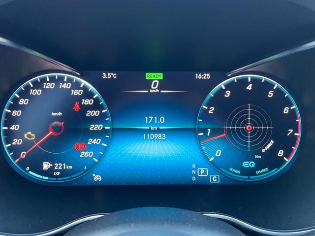 Mercedes-Benz C-Class 2021 C 260 L Sport Starburst Limited Edition – фото 17