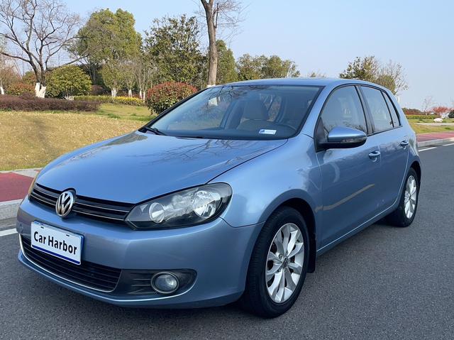 Volkswagen Golf 2012 1.6 Automatic Comfort – фото 1