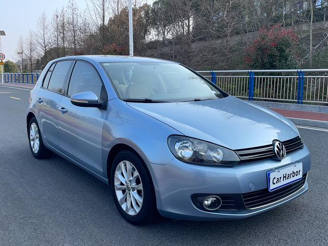 Volkswagen Golf 2012 1.6 Automatic Comfort – фото 5