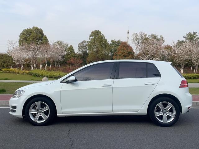 Volkswagen Golf 2016 230 TSI Automatic Comfort – фото 13
