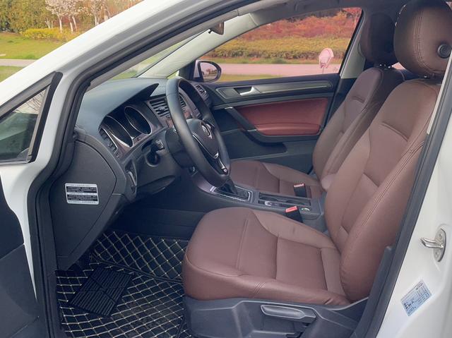Volkswagen Golf 2016 230 TSI Automatic Comfort – фото 14