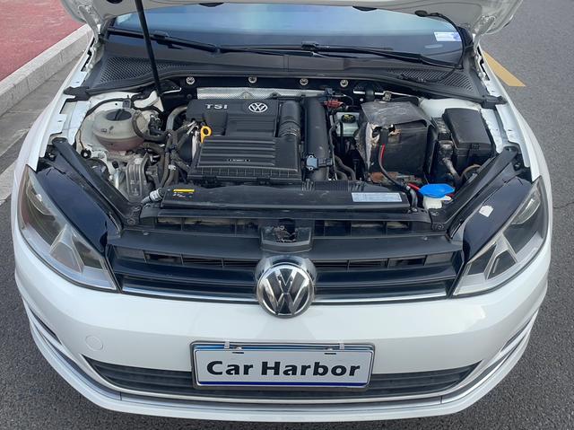 Volkswagen Golf 2016 230 TSI Automatic Comfort – фото 17