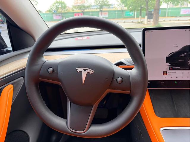 Tesla Model Y 2022 Facelift RWD – фото 17