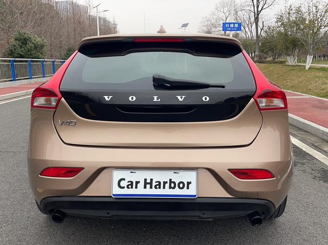 Volvo V40 2014 2.0T Elegant – фото 10