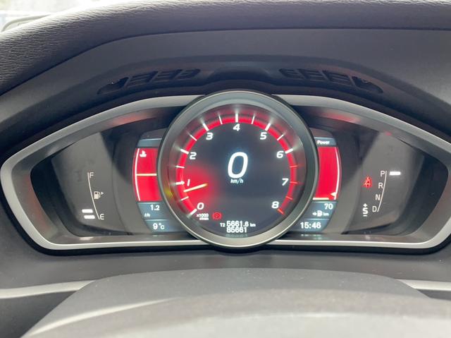 Volvo V40 2014 2.0T Elegant – фото 19
