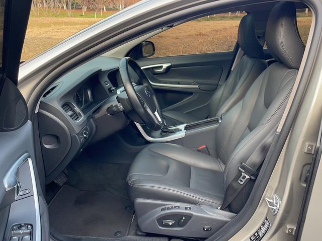 Volvo V60 2015 T5 Smart Entry – фото 14