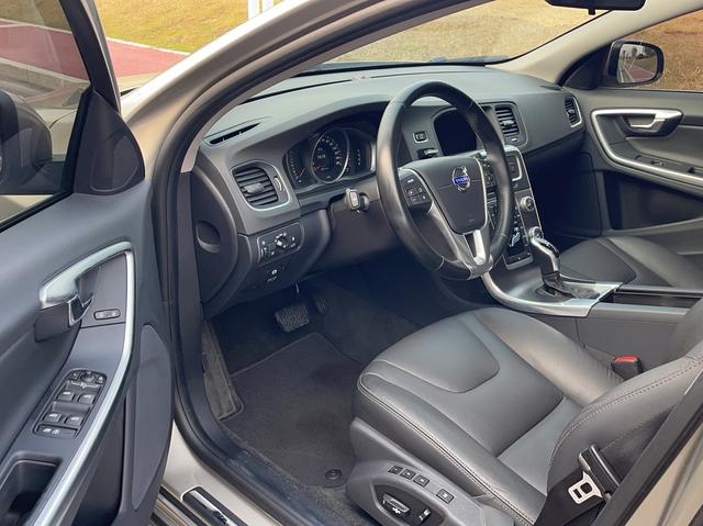 Volvo V60 2015 T5 Smart Entry – фото 15