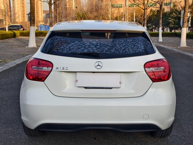 Mercedes-Benz A-Class Import 2015 A 180 Standard type – фото 5