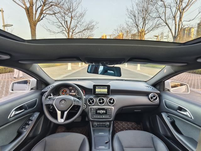 Mercedes-Benz A-Class Import 2015 A 180 Standard type – фото 9