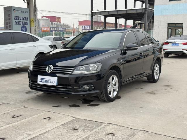 Volkswagen Bora 2014 1.6L Manual Comfort – фото 1
